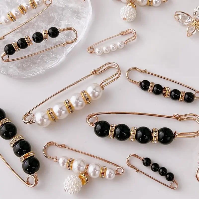 Lustrous Pearl Metal Brooch | Multi-purpose Outfit Accessory